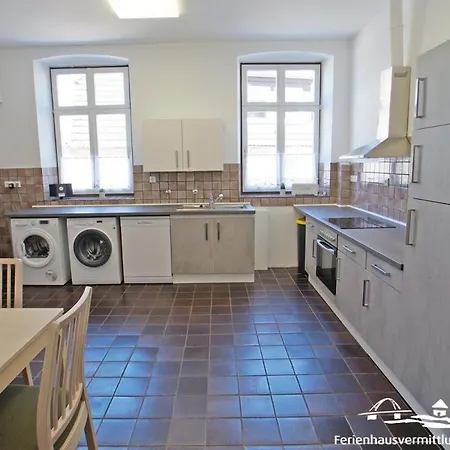 12 Familienzeit Prázdninový dům